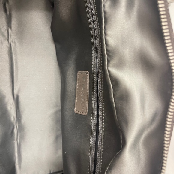 VINTAGE CHANEL BAG From the Fall/Winter 2007 Collection by Karl Lagerfeld. - Picture 10 of 16